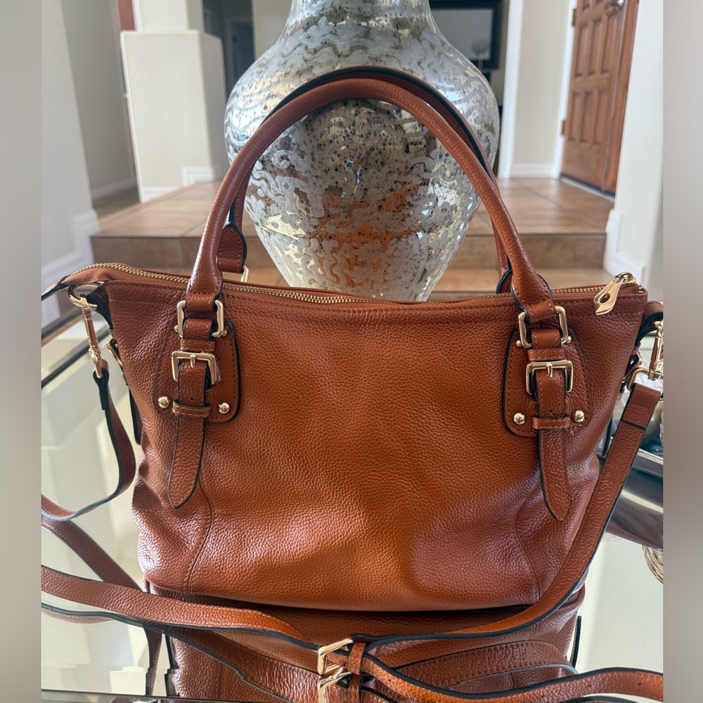 EUC KATTEE  Brown Leather shoulder and crossbody bag